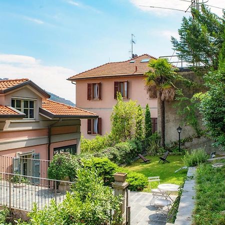 I D'A Charming Penthouse - Lake View- Como- House-130 Mt-2 Double Bedrooms And 2 Double Bathrooms A Spacious Living Room-Full Equipped Kitchen-Private Garden And Terrace-Private Covered Parking Exterior photo